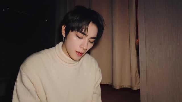 djxiao_888 게시물 이미지: 8 years，I'll still sing for u💚