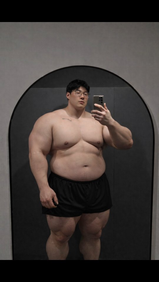 dobeyo_ 게시물 이미지: 지금 몸 vs 저 몸