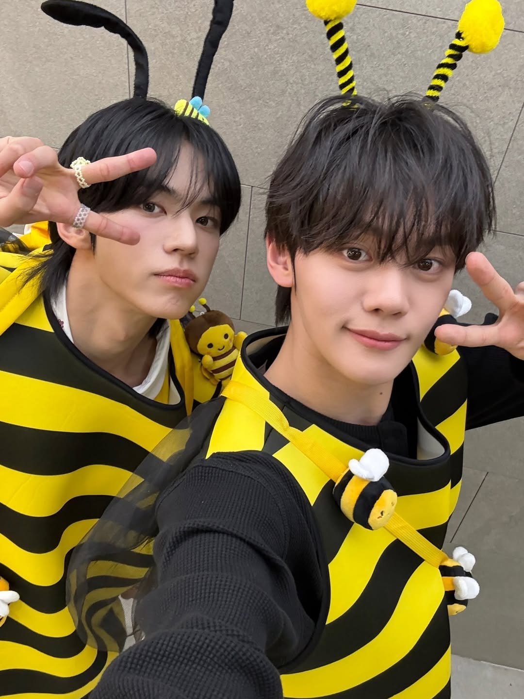 Photo shared by TWS DOHOON 도훈 on March 22, 2026 tagging @ndouble__gyuvin, and @tws_pledis. May be an image of text.