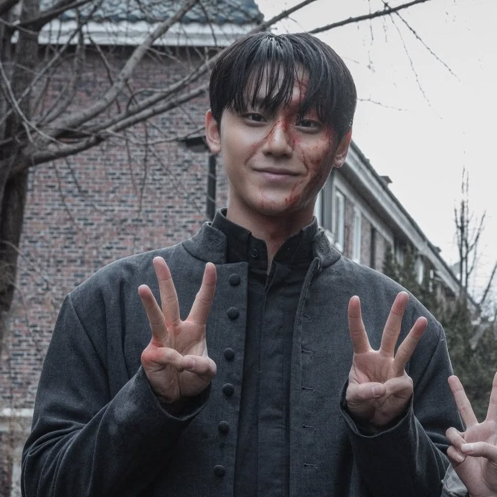 Photo shared by LEE DO HYUN 이도현 on July 23, 2024 tagging @ldh_sky.