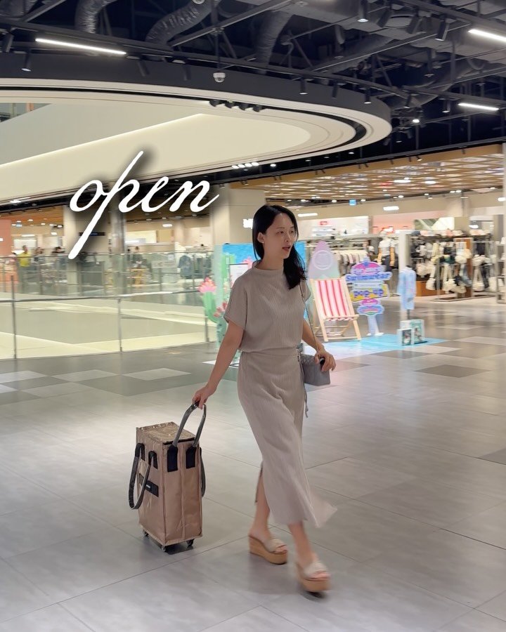 dongchae___ 게시물 이미지: 어깨 빠지는 장바구니 대신 우아하게 쇼핑하기🛒💜
요즘 비슷한 제품들 많이 나오길래...