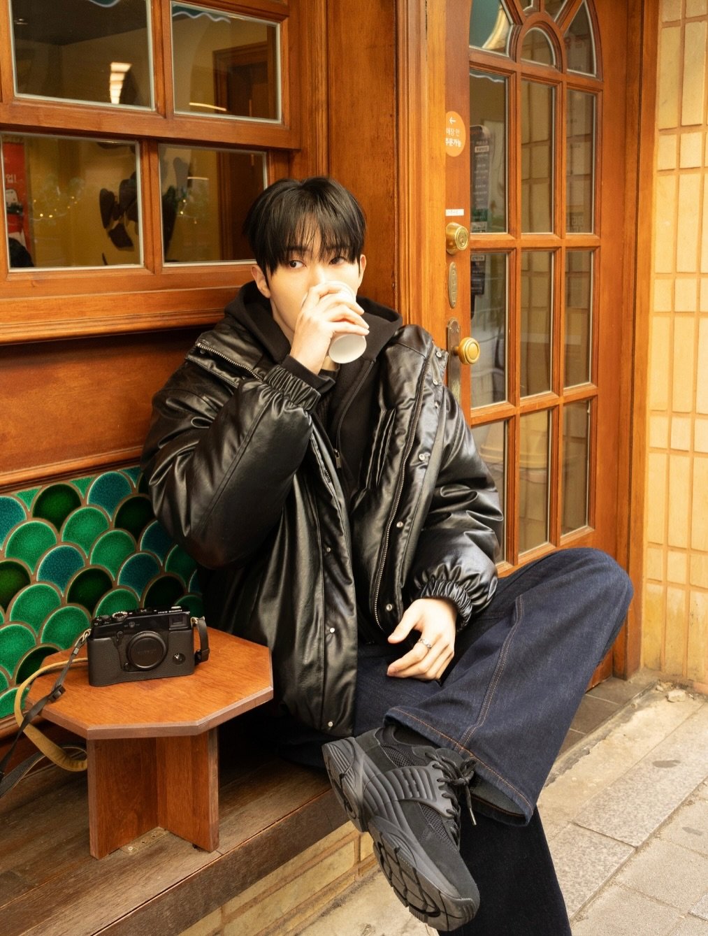 Photo shared by 국 동호 on December 24, 2025 tagging @jumpman23. May be an image of goosedown coat, duffle coat, parka, bolo tie and text.