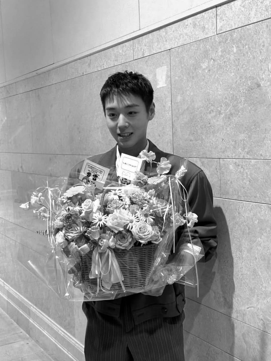 donglrami 게시물 이미지: 행복한 일상이 그냥 만들어지는 게 아니라는 걸 안다.

특별한 날이 행복한 게...