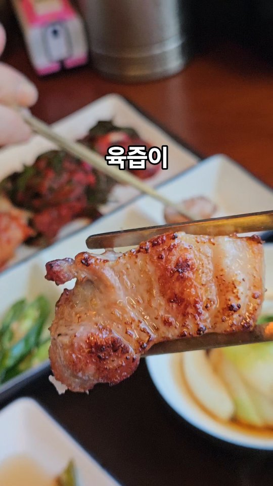 dongtanping 게시물 이미지: 2동탄 육즙 퐝퐝 터지는 삼겹살 맛집 찾는다면
고민않고 11자상가에 있는...