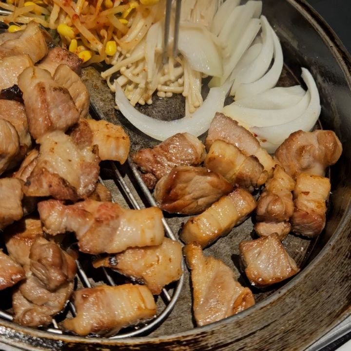 dongtanping 게시물 이미지: 동탄 룸식당 캐주얼한 메뉴 삼겹살을 고급진 룸에서 부담없는 가격에 먹을 수 있는...