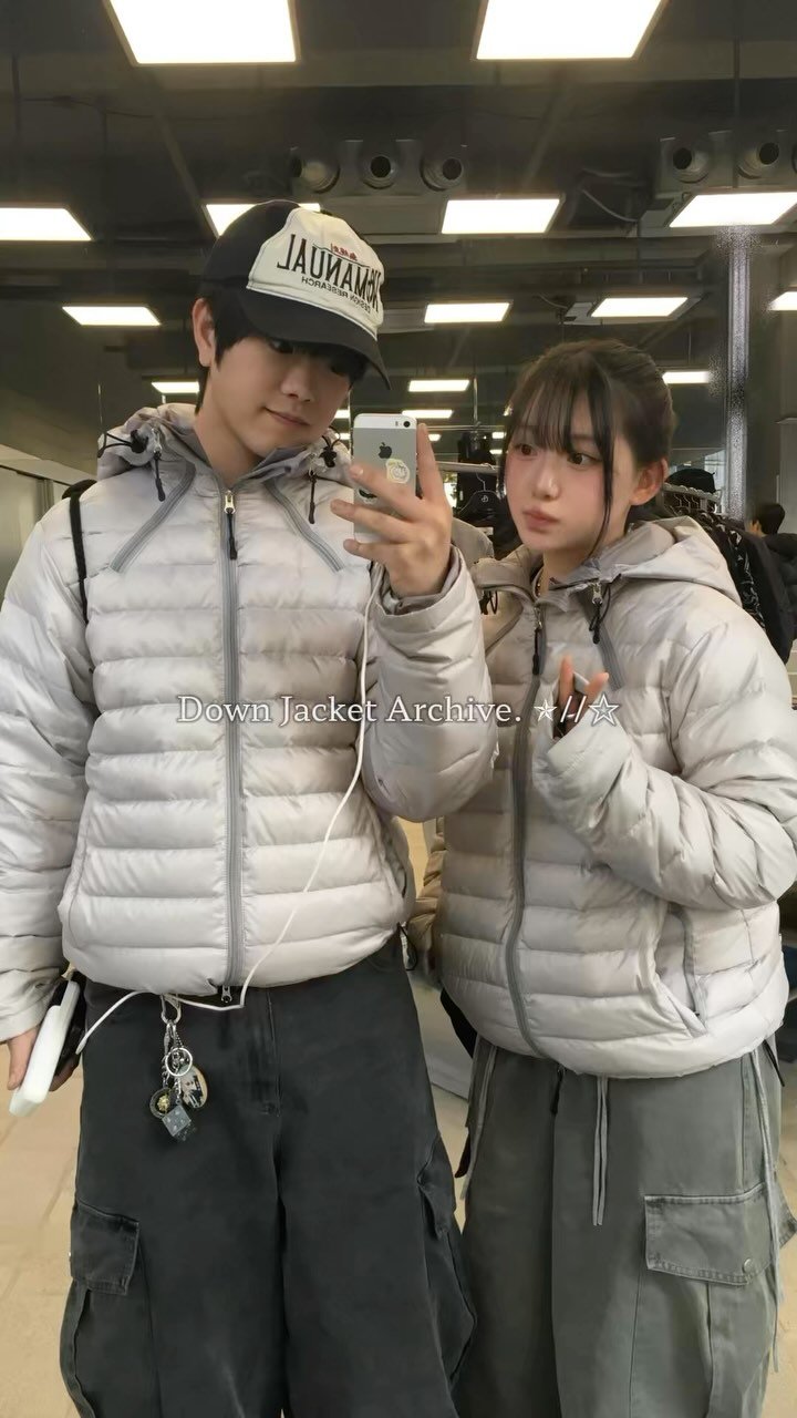 dongx_xdong 게시물 이미지: 커플이 착용한 경량패딩 빈티지 스타일링 𖦹_𖦹
@tovn_official ✯//☆