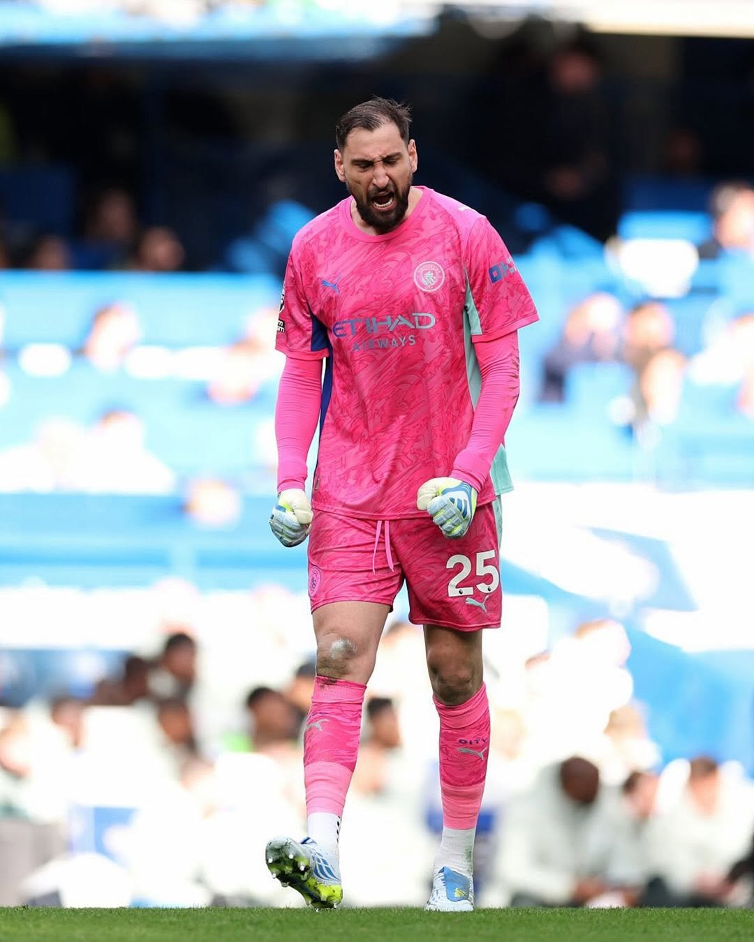 Photo shared by GIANLUIGI DONNARUMMA on April 12, 2026 tagging @mancity. May be an image of football, soccer, stadium and text that says 'ETIWAYS ETIHAD AAIEWAYS 25 て'.