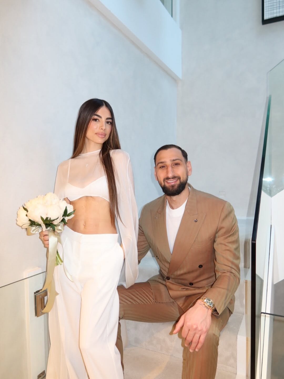 donnarumma 게시물 이미지: Long-term contract signed ✍🏽🤣