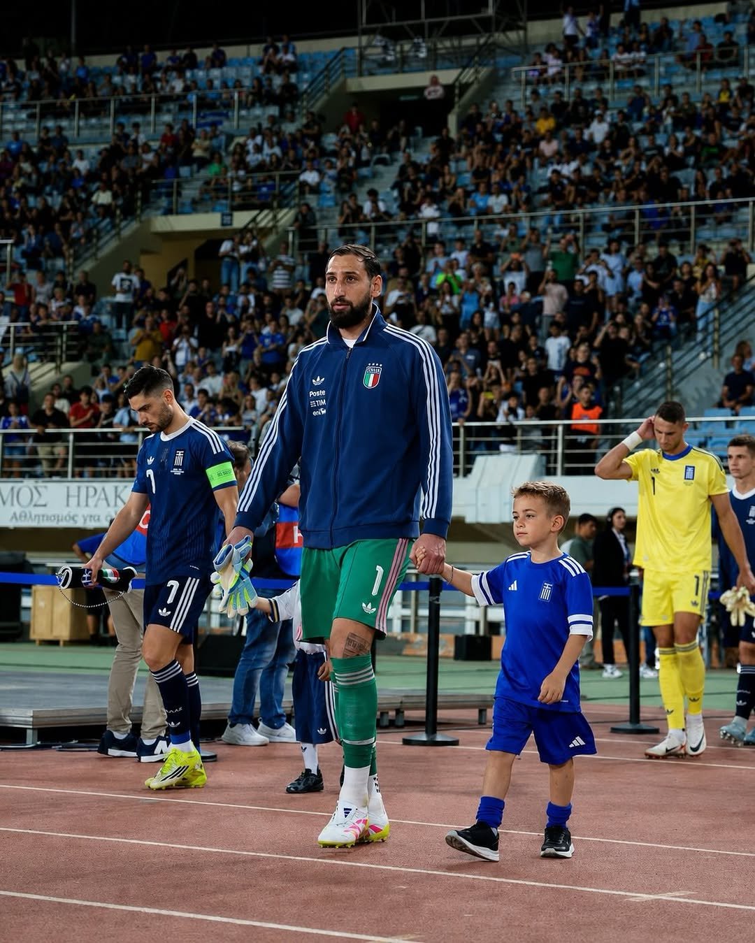 donnarumma 게시물 이미지: Sempre un onore 🇮🇹