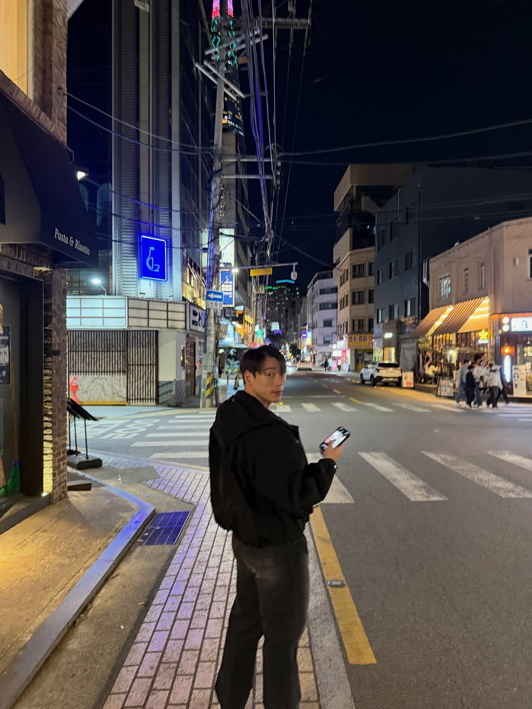 donutman_jw 게시물 이미지: 이번주 주말 이것저것
걸음수 채우려 여기저기 왔다갔다🚶🏻‍♂️🤷🏻‍♂️

지옥주 스타트..🫪