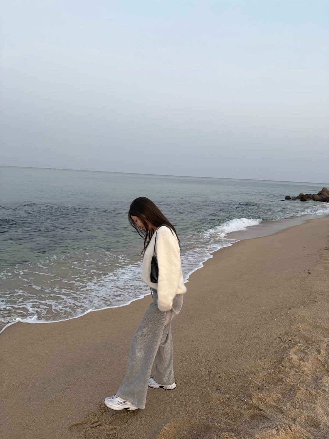 donxx.e 게시물 이미지: 🌊