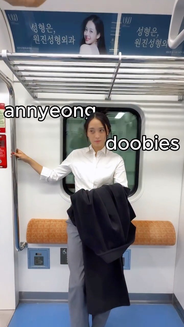 doobydobap 게시물 이미지: Overcoming shyness with @insta360 
Get your GO...