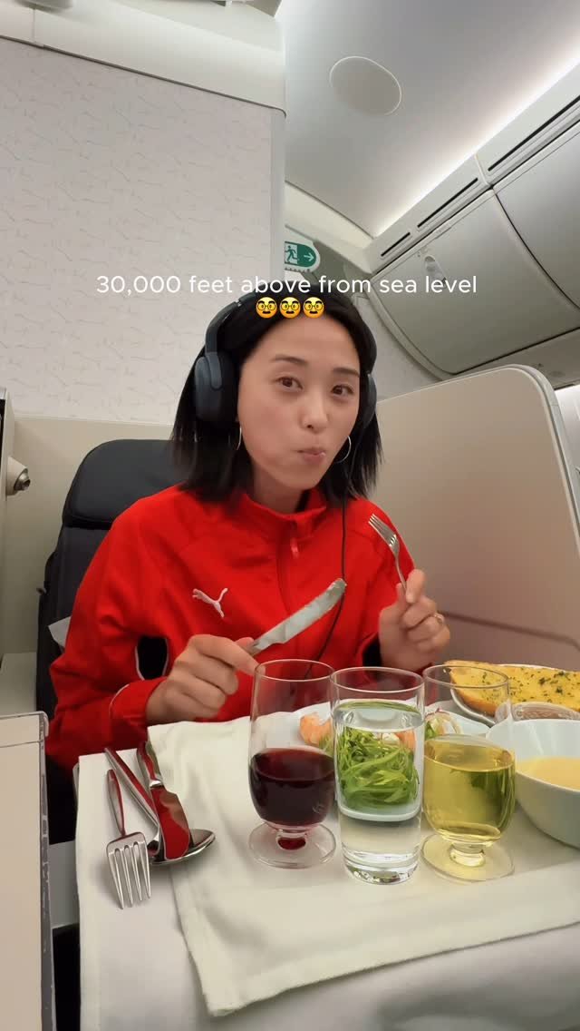 doobydobap 게시물 이미지: Everything I ate Flying from MAD➡️SEL 🛫
imma...