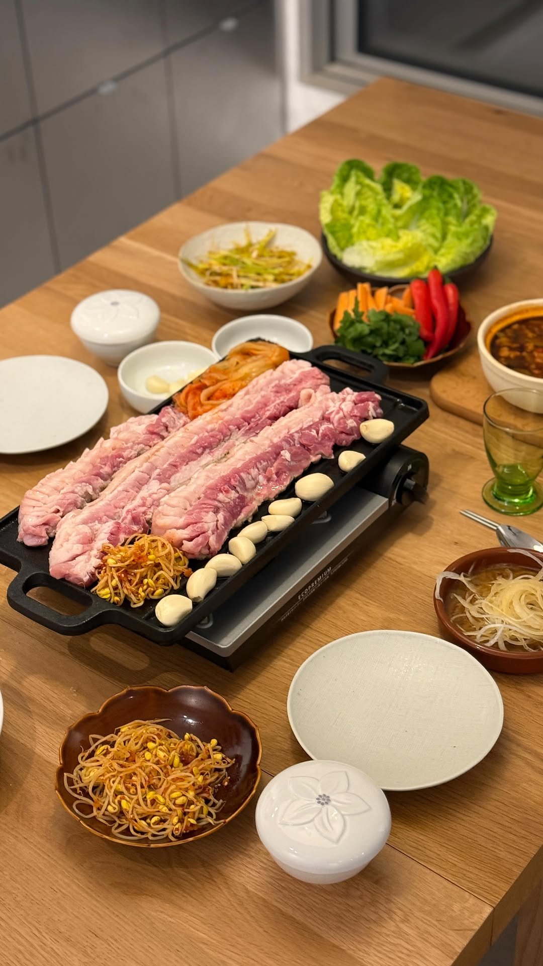 doobydobap 게시물 이미지: we got kbbq at home 🏠 
pachae 
2 cups thinly...