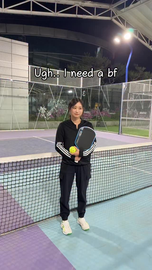 dookongc 게시물 이미지: bf 가 필요해요😅👀 I surely need a bf😂 #reels #일상...