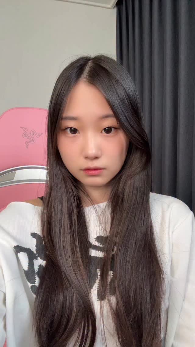 dookongc 게시물 이미지: 왤케 몽총하게 생겼지?ㅋㅋㅋ wink✨ #reels #일상