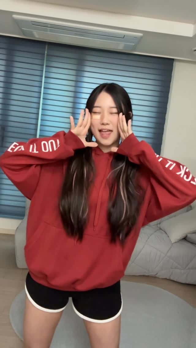 dookongc 게시물 이미지: 쫀 하루 보내세요~! 💩❤️ Have a great day👊🏻🔥 #reels #일상 #dance