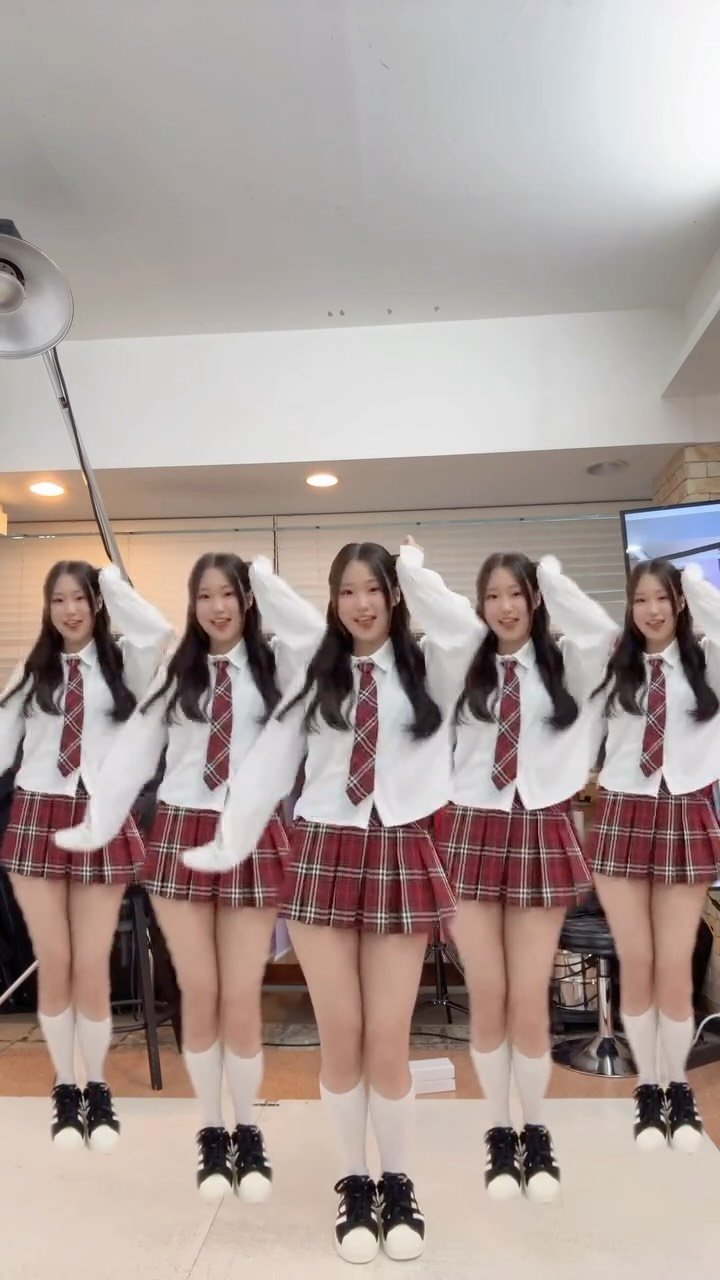 dookongc 게시물 이미지: 우왓 10만 원 감사합니다 웅니🙊 Tiktok meme😂 #reels #일상 #dance