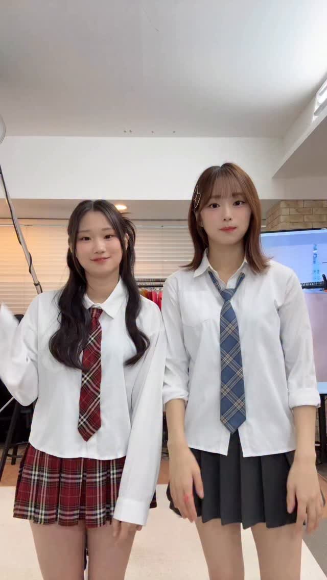 dookongc 게시물 이미지: 저희 케미 어때요?! 🙈 how is our chemistry🤭 #reels #일상 #dance