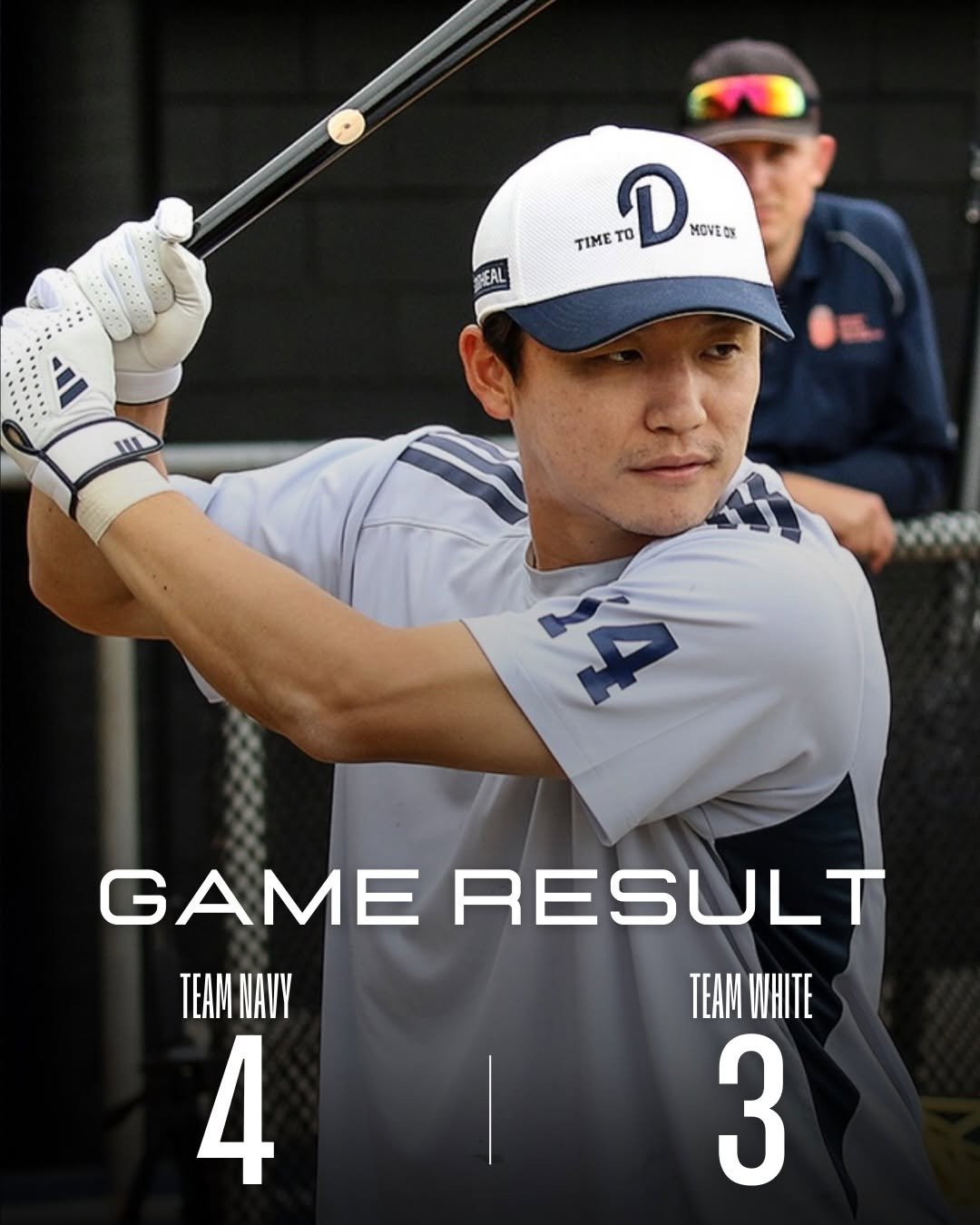 Photo by 두서 on February 19, 2026. May be an image of batting, scoreboard, pitcher and text that says 'S SEAL TIME D D TO MOVED GAMERESULT GAME RESULT ΤΕΑΜΝΑγ TEAM NAVY TEAM WHITE 4 3'.