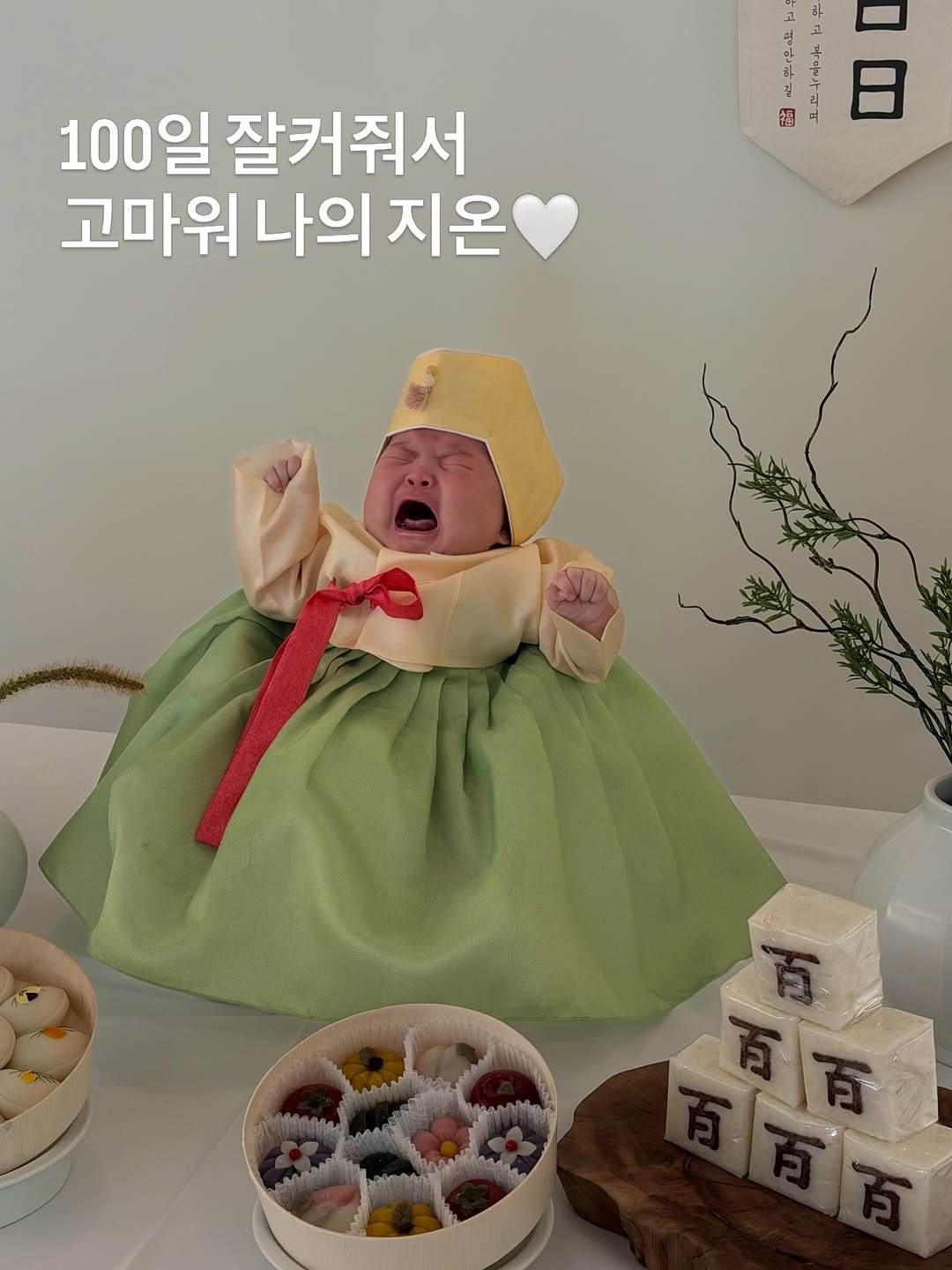 double_joo 게시물 이미지: 너는 내인생의 기적- 
그 어떠한 말로도 널향한 내사랑을 담을수없을꺼야...