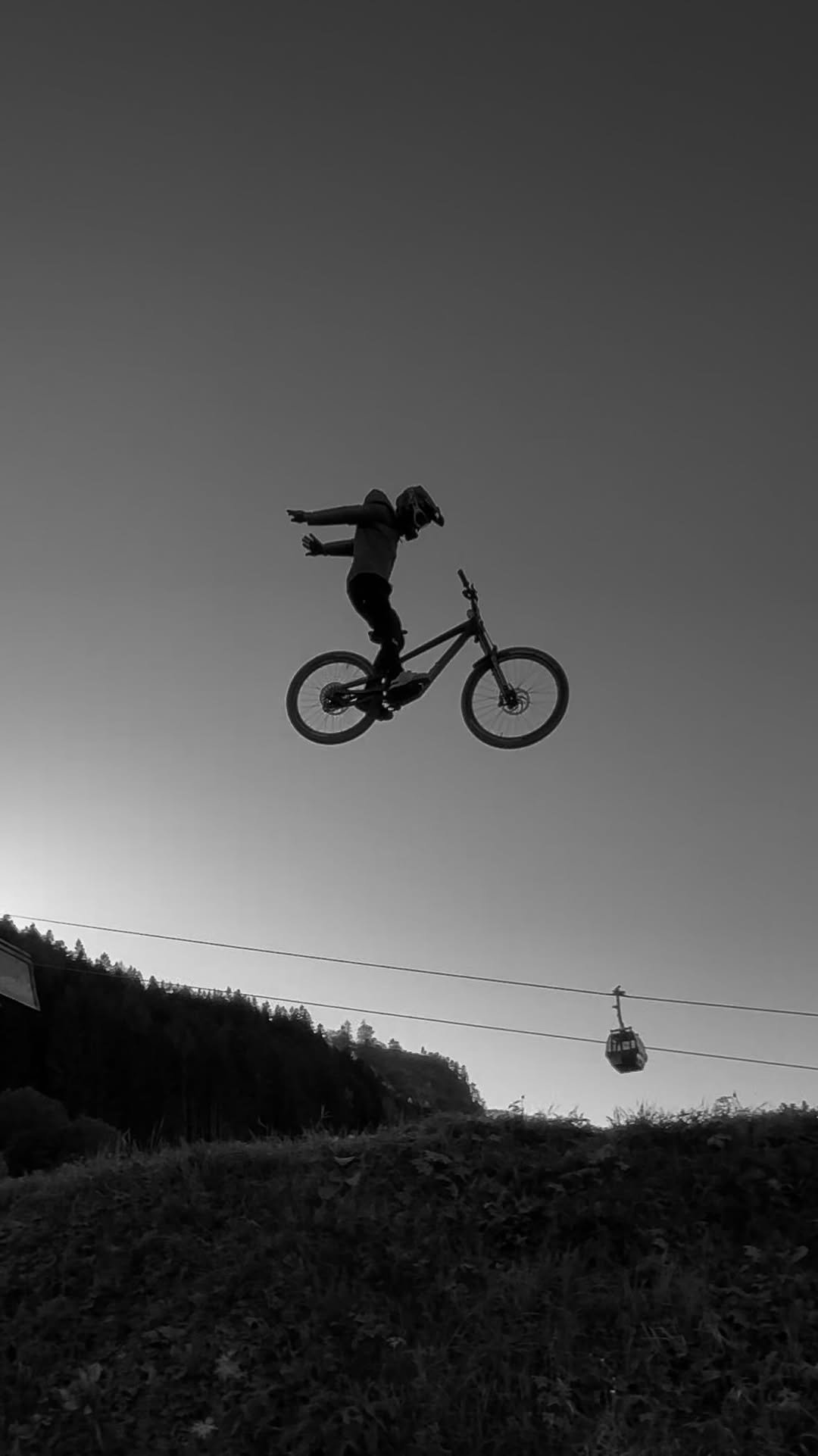 downhill24h 게시물 이미지: 🥱