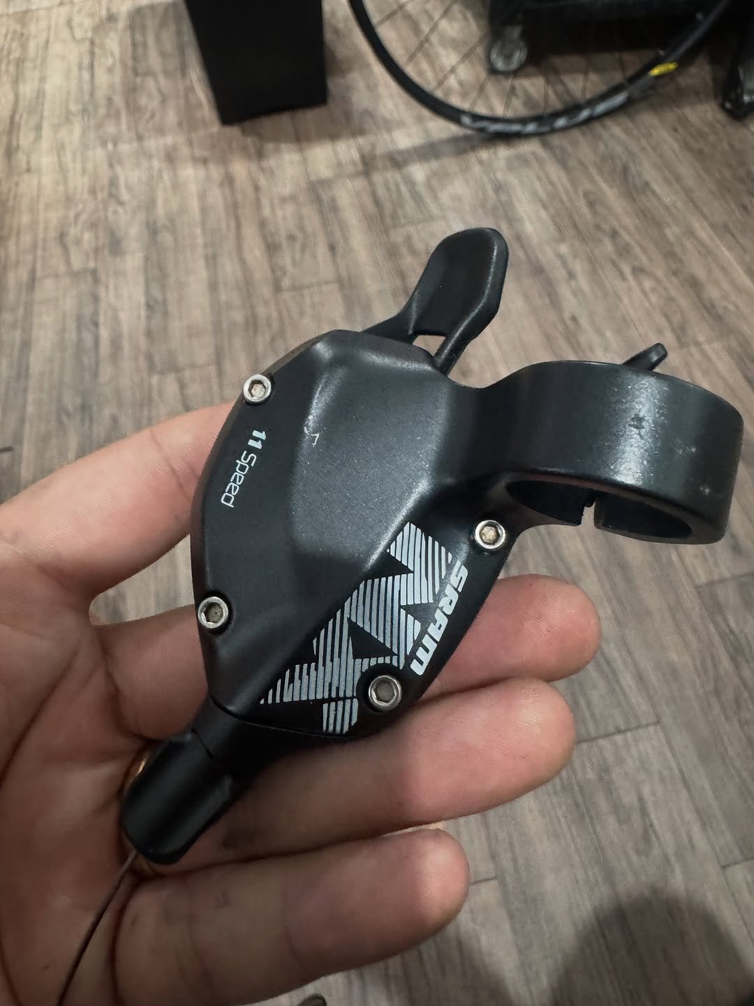 Photo by Casadownhill peças on January 12, 2026. May be an image of shaver and text.