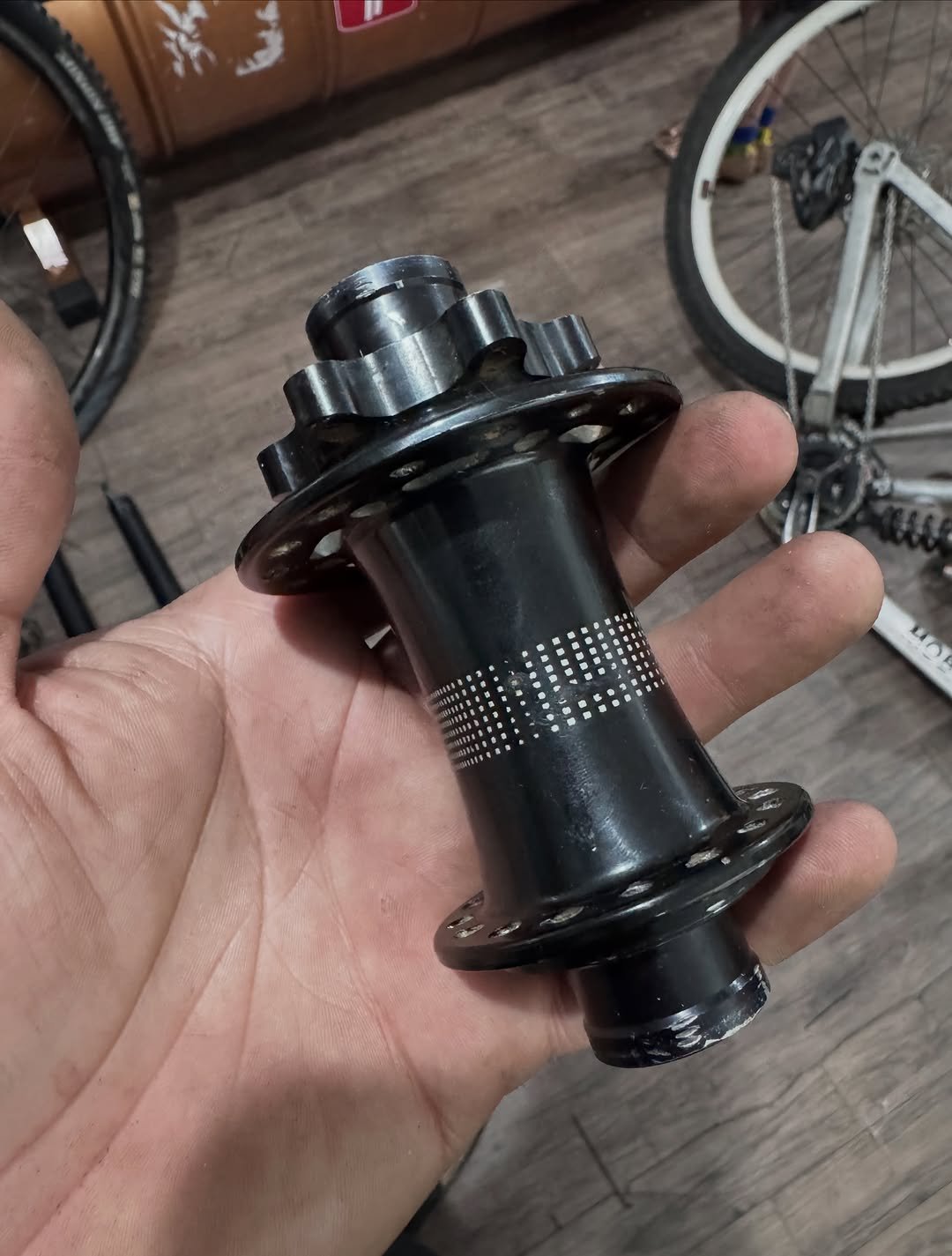 downhillhouseparts 게시물 이미지: R$250
Cubo Specialized 20mm 32f