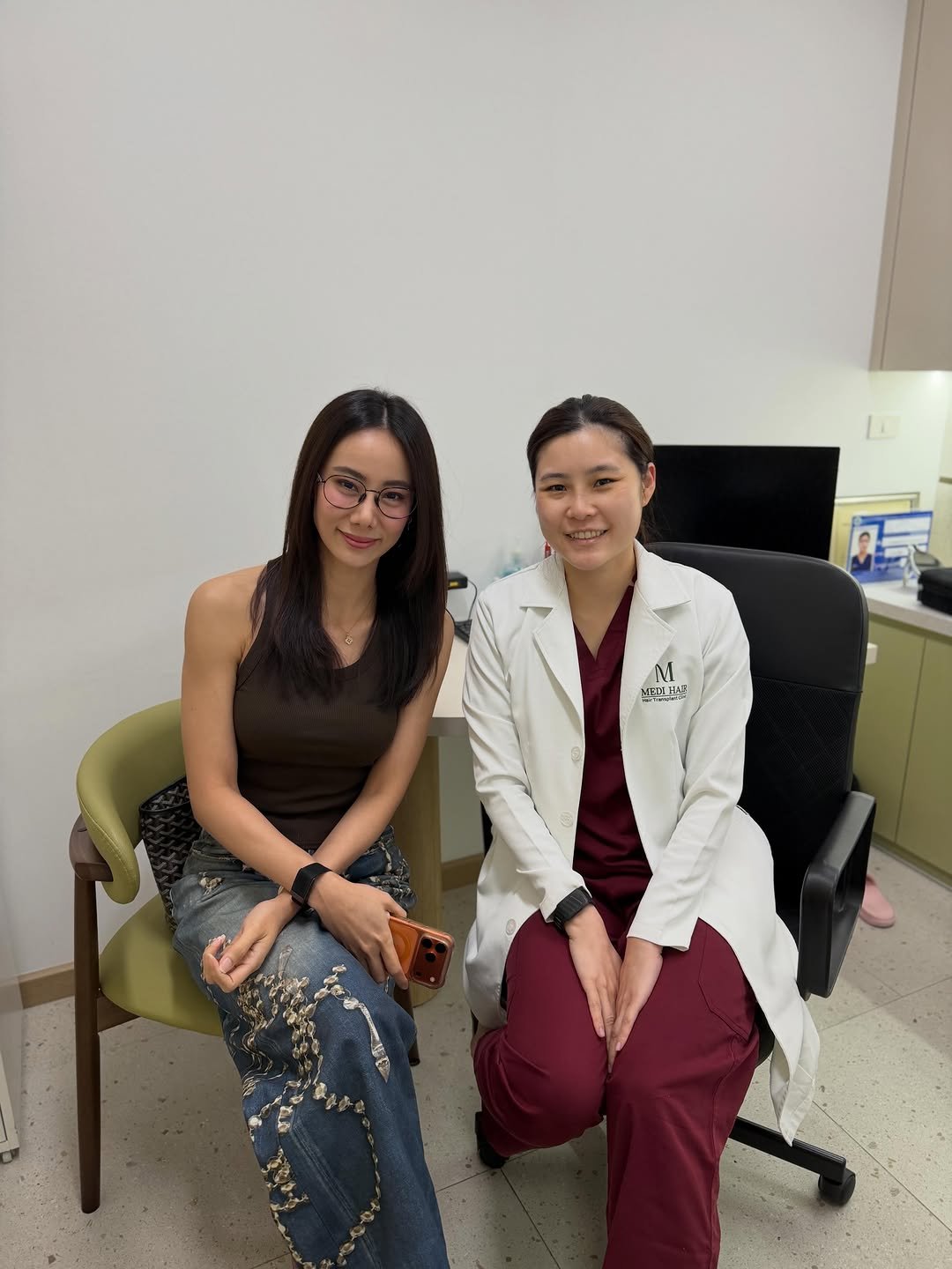 dr.aim_aphakorn 게시물 이미지: กับน้องหญิง วันนี้เจอกันนอก cubic