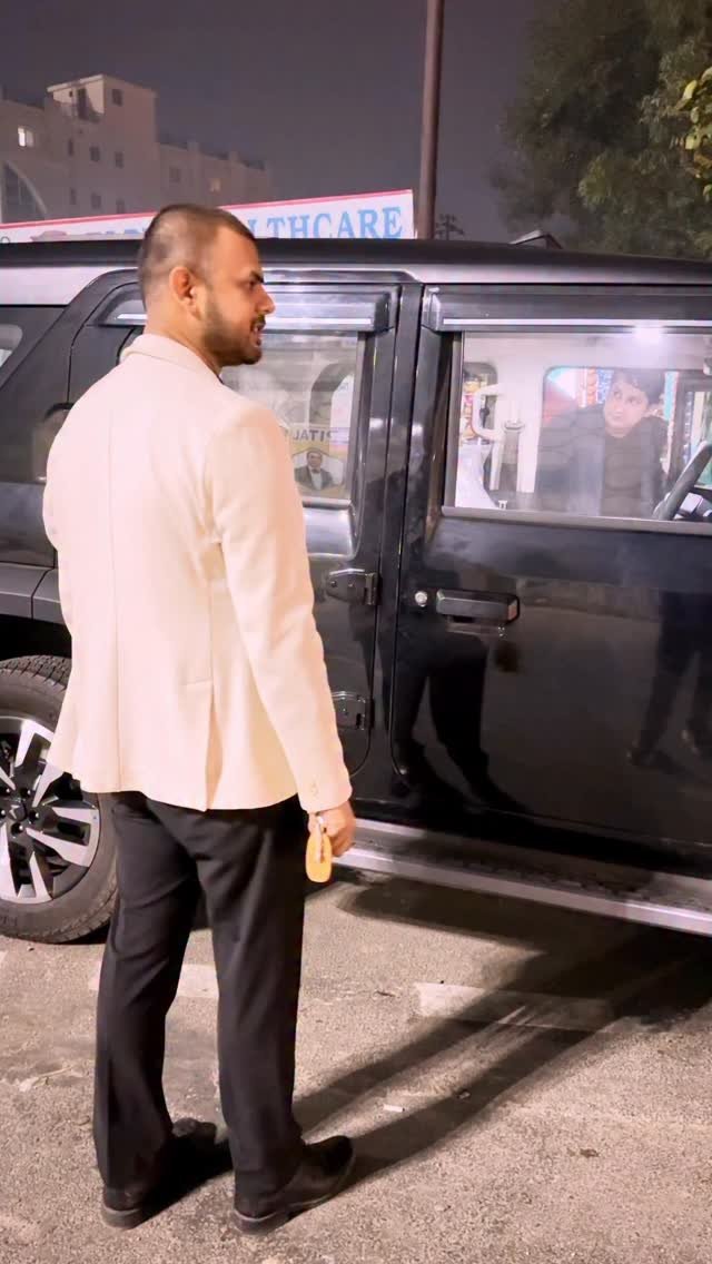 dr.amir_aiims 게시물 이미지: Neurosurgeon life at Saturday night…...