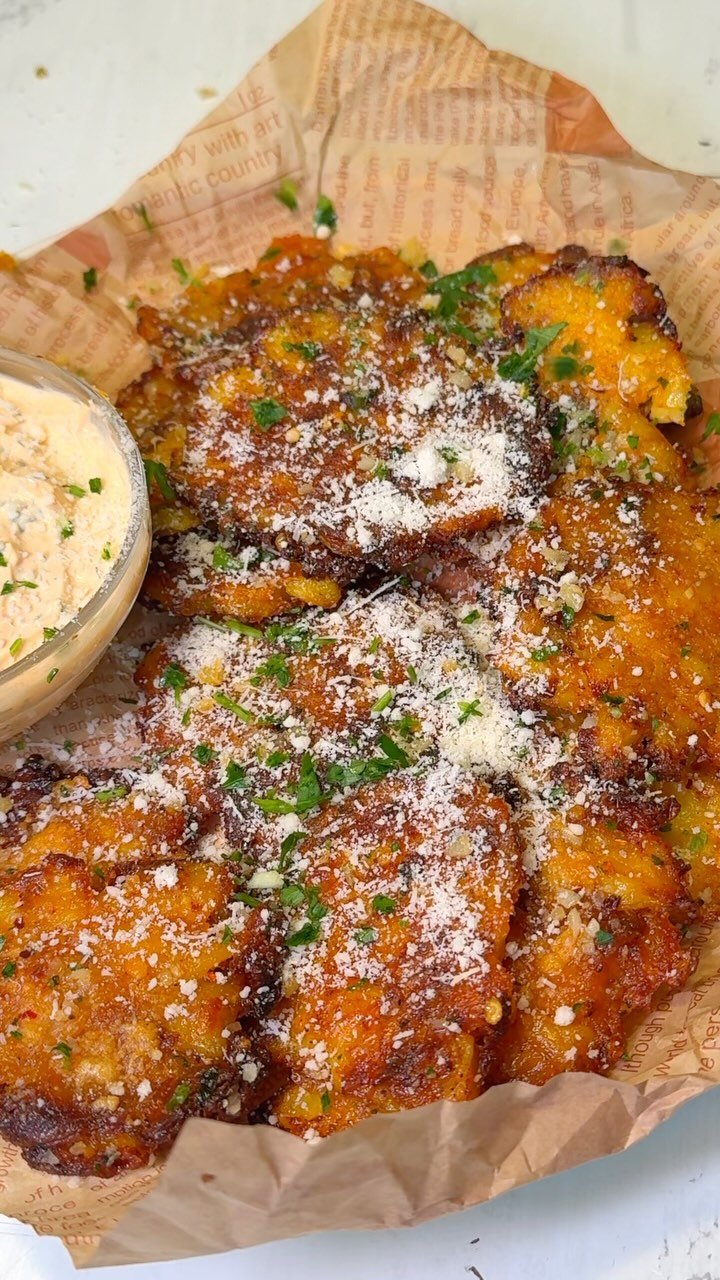 dr.vegan 게시물 이미지: Crispy smashed potatoes 🥔🔥 What you’ll need: 🥔...