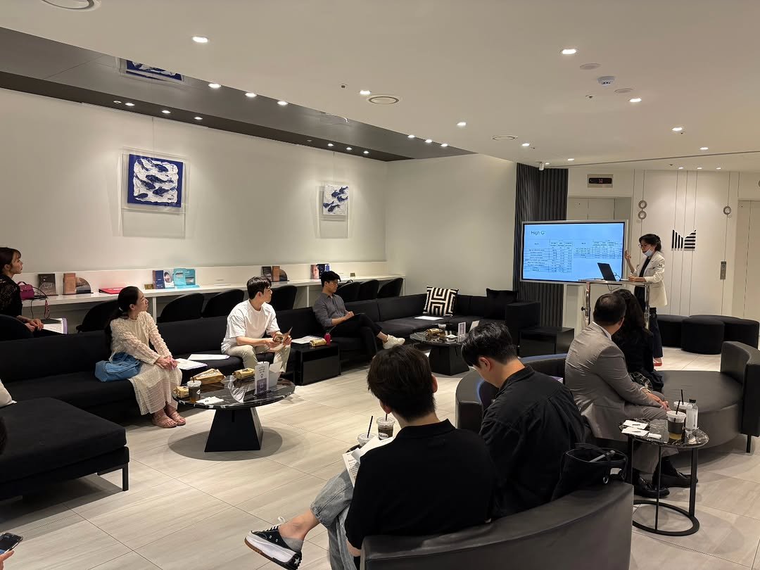 Photo shared by 박수연 on August 28, 2025 tagging @ellanse_global, @sinclairapac, and @sinclair_kr. May be an image of 8 people, people studying, sofa, office and text.