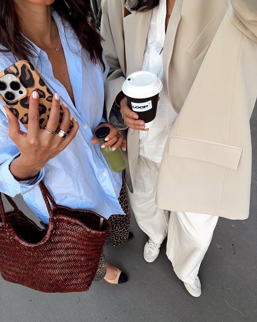 dragon.diffusion 게시물 이미지: Besties, coffee & Nantucket Big 🤎

Thank you...