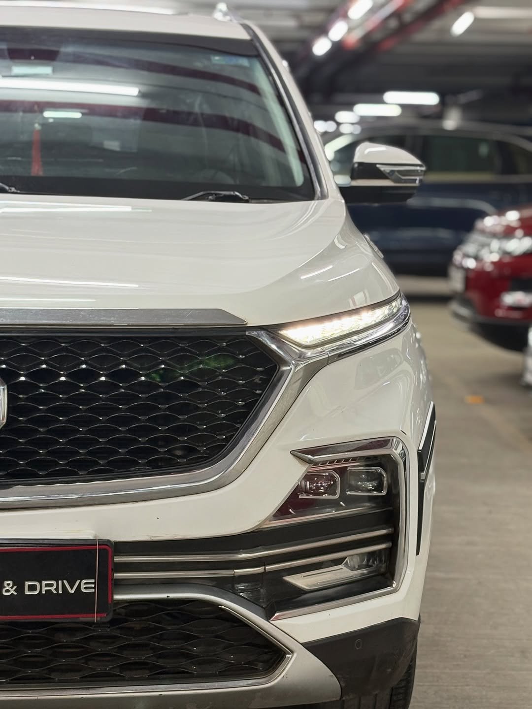 Photo by DREAM & DRIVE on November 15, 2025. May be an image of sedan, wheel, windshield and text that says '& DRIVE'.