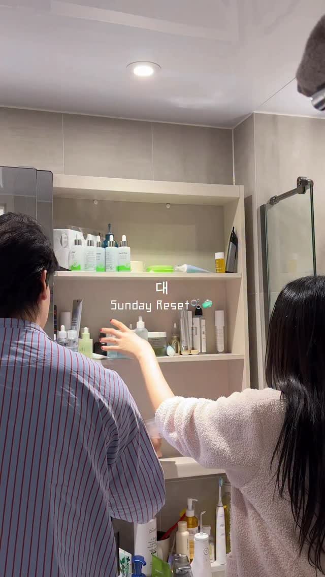 dreamyaksa_ 게시물 이미지: 11월을 맞이하며 리셋하기&대청소

저번주 일요일 대청소하고
모공청소까지 싹...