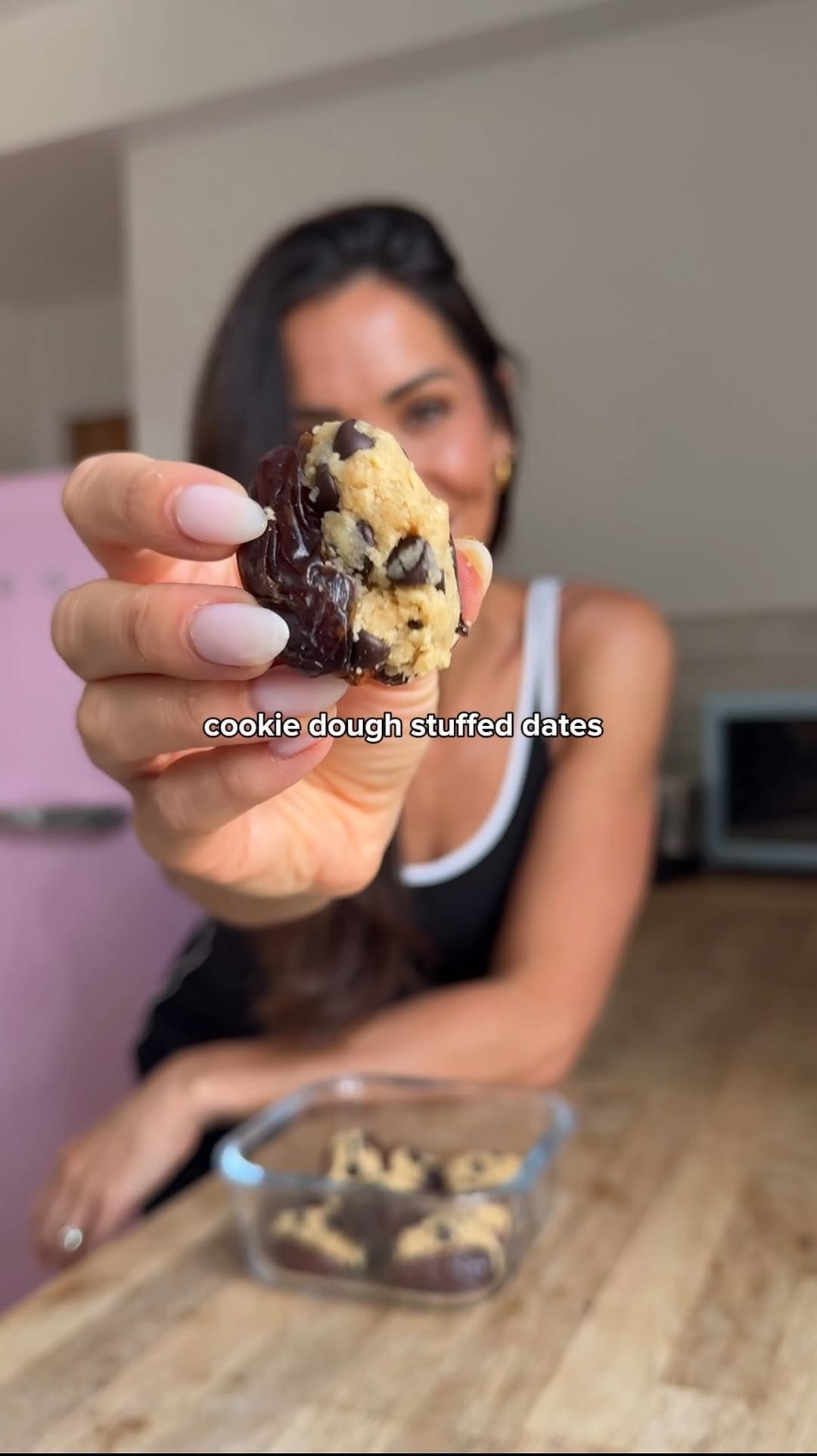 drhazelwallace 게시물 이미지: cookie dough stuffed dates 🍪
at this point...