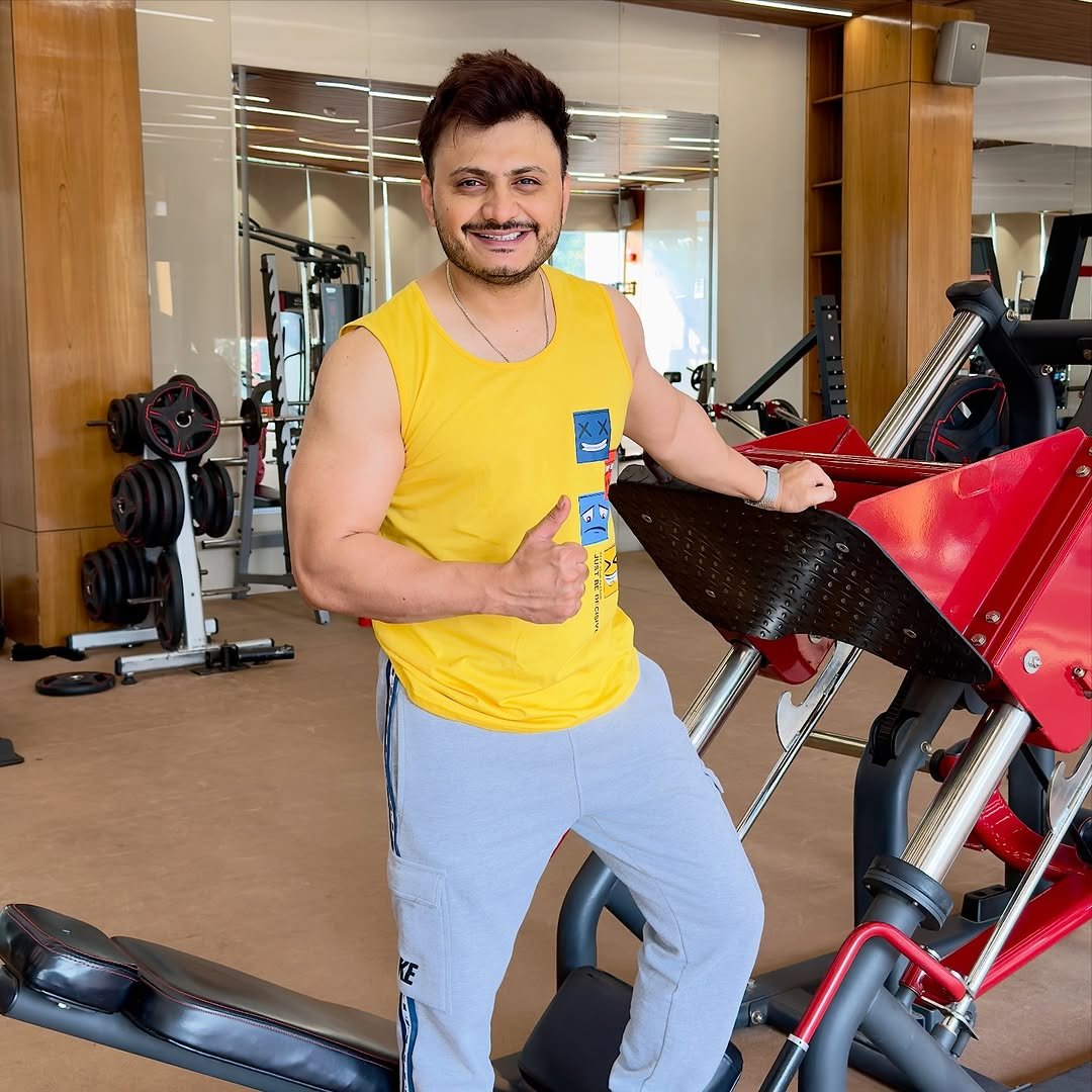 Photo by DR IMRAN S PATEL on December 31, 2025. May be an image of one or more people, biceps, people bodybuilding, treadmill and text.