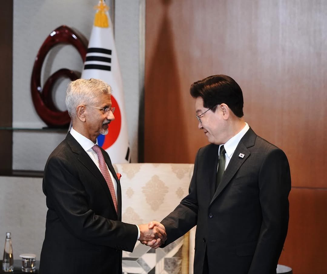 Photo by S. Jaishankar on April 19, 2026. May be an image of the Oval Office, dais and text.