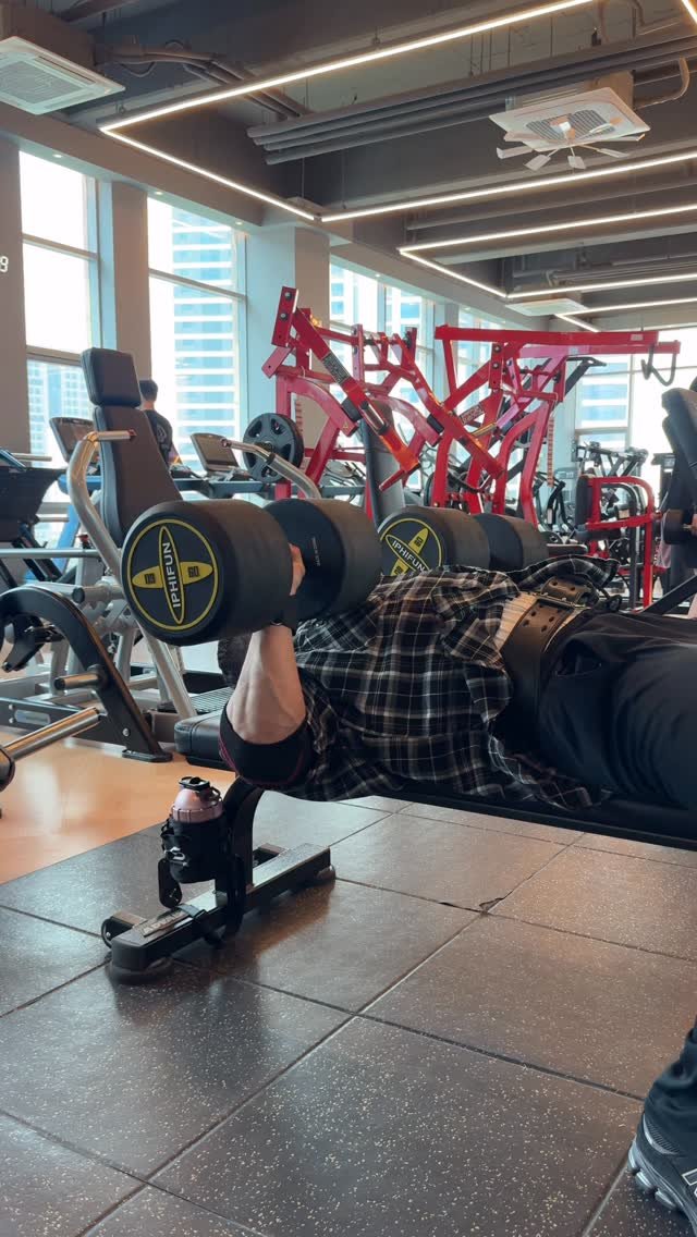 dry_sikk 게시물 이미지: _
대한민국 만세
🔥🔥

반드시이룬다
必成 필성

@shakesphere_kr...