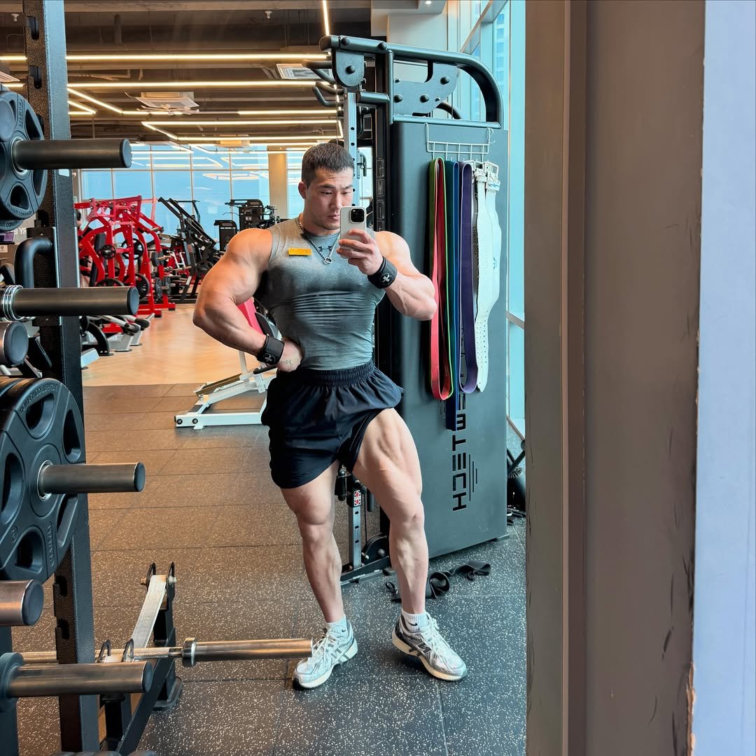 dry_sikk 게시물 이미지: _
주말을 즐기자
🔥🔥

반드시이룬다
必成 필성