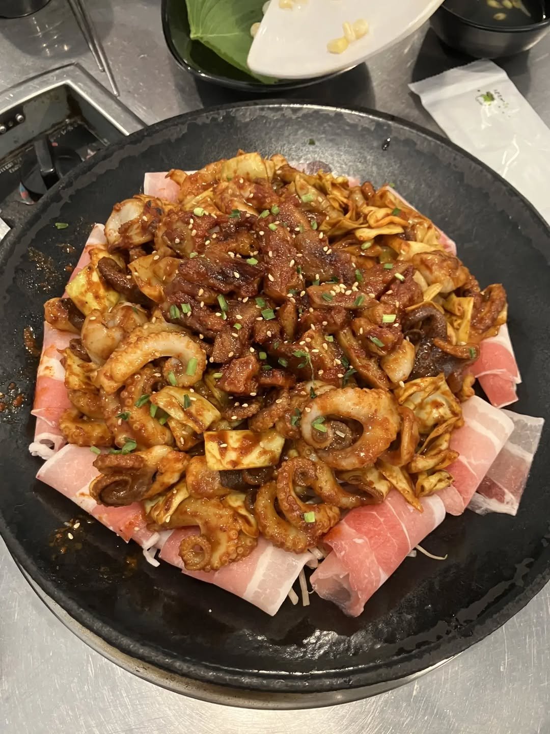 dsorae 게시물 이미지: #협찬 #리뷰노트

쭈꾸미랑 막창을 같이 먹는 건 처음이었는데 생각보다 조합이 정말...