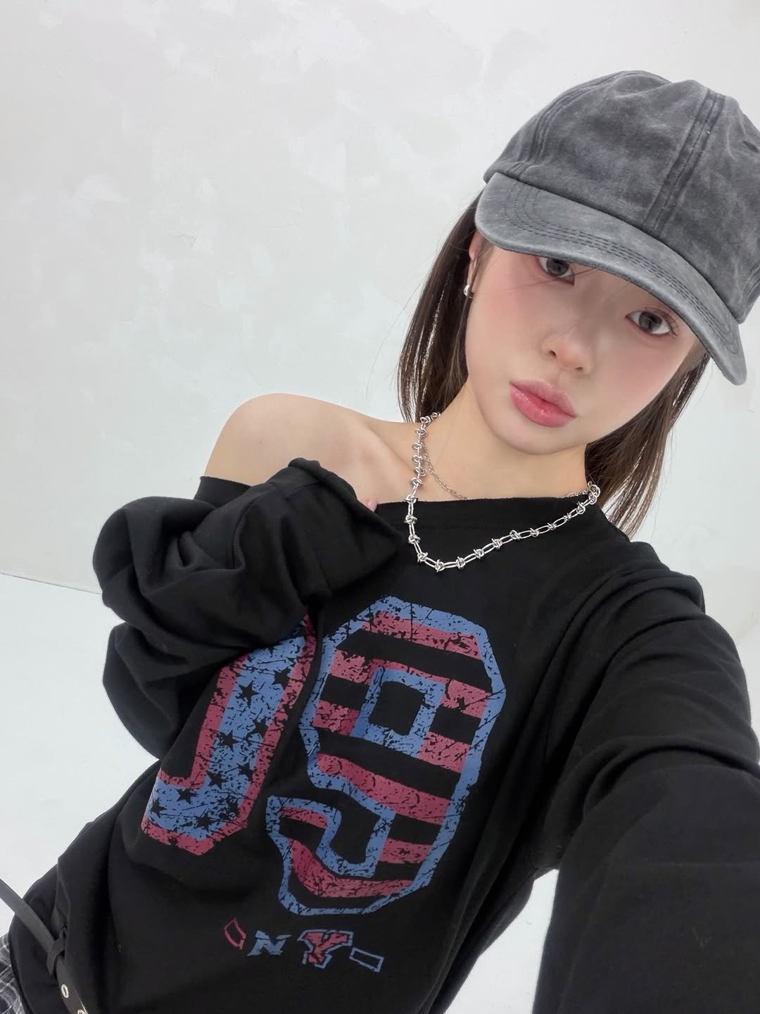 dxhxin 게시물 이미지: Y2K 도전?! 𖦹⋆ ₊ ﾟ ☽ * ₊ ⋆
