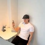 xy.zino 프로필 사진