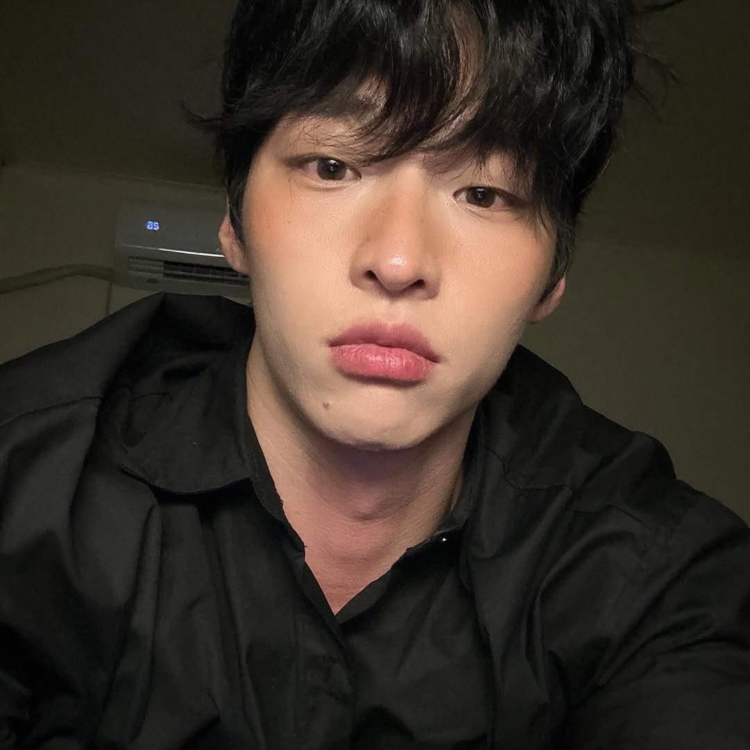 Photo by [Team_Us] 김동윤 ( 신논현PT, 논현PT, 강남PT ) on August 18, 2025. May be an image of 1 person, hair and text.