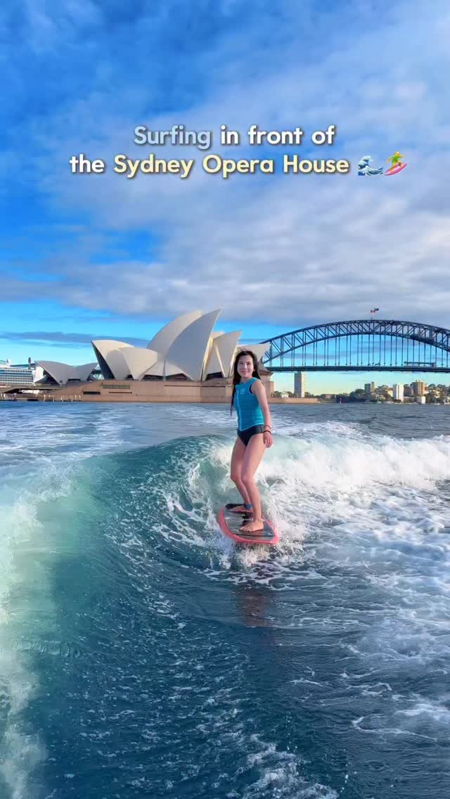 dy0220 게시물 이미지: Oh my god! I’m Surfing in front of the Sydney...