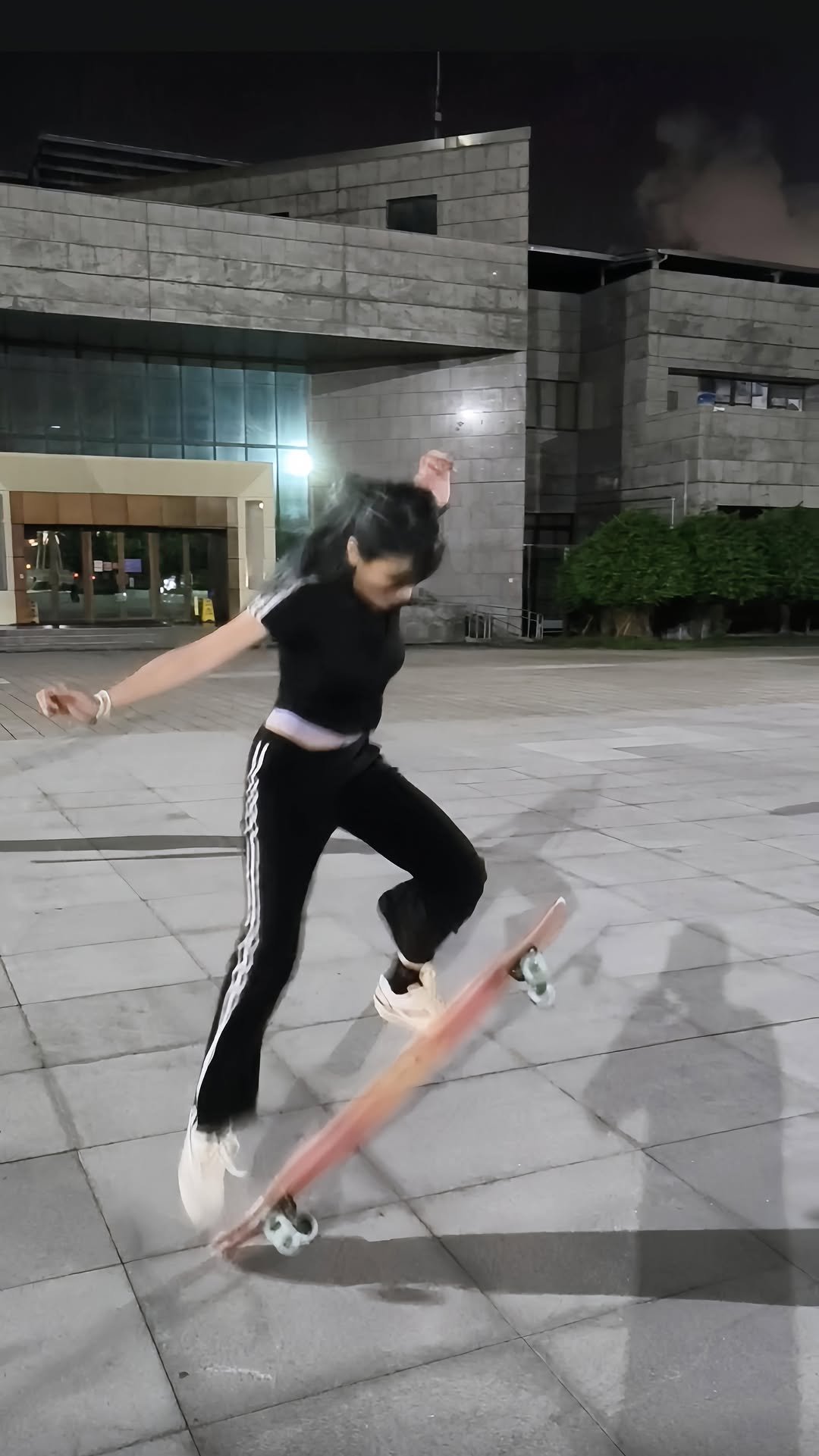 dy0220 게시물 이미지: 可樂冰淇淋我是吃不懂啦
但是小滑板很可愛!😍
-
🌟即日起-售完為止
至全家超商購買...