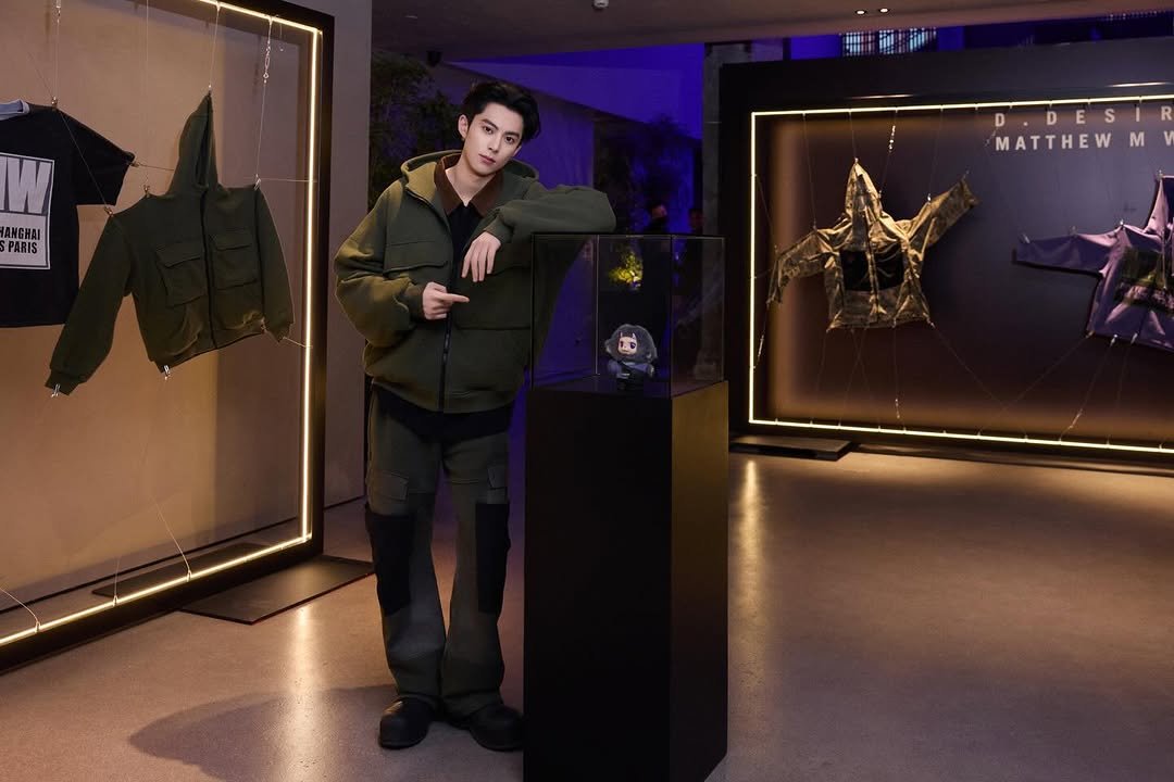 Photo by 王鹤棣Dylan_Wang on December 01, 2025.