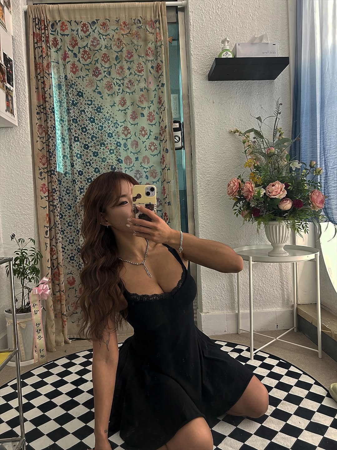 e_e.seul 게시물 이미지: 뭘 좋아할지 몰라서 다가져와봤어