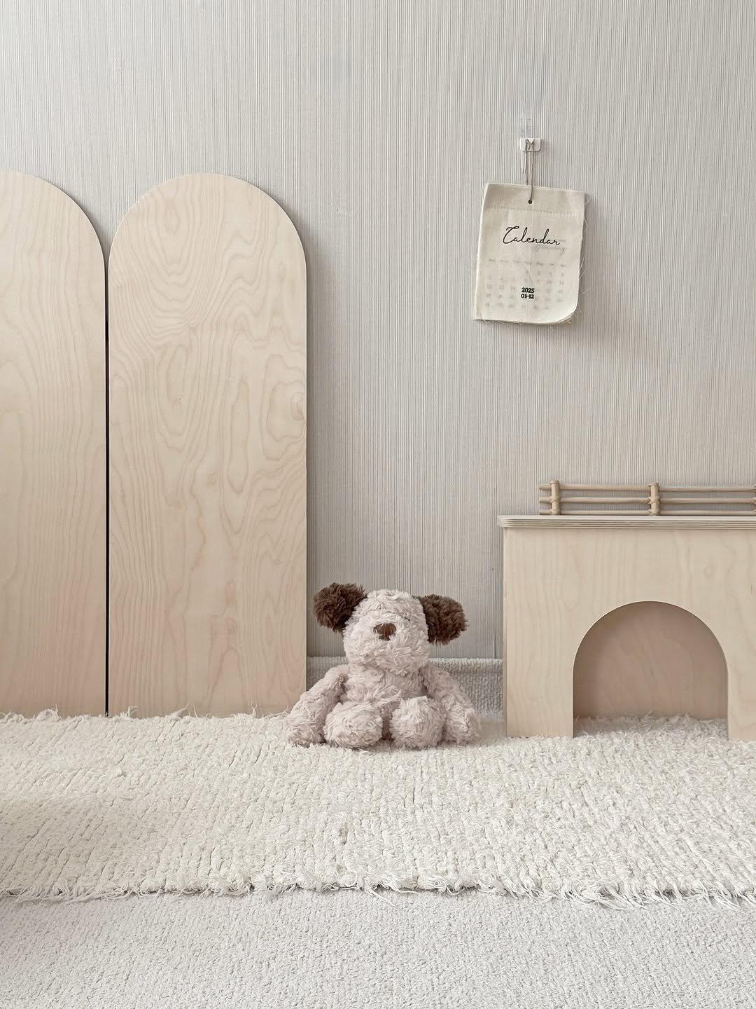 Photo by 하은맘ㅣ집꾸미기•인테리어•감성필터 on November 11, 2025. May be an image of carpet and text.