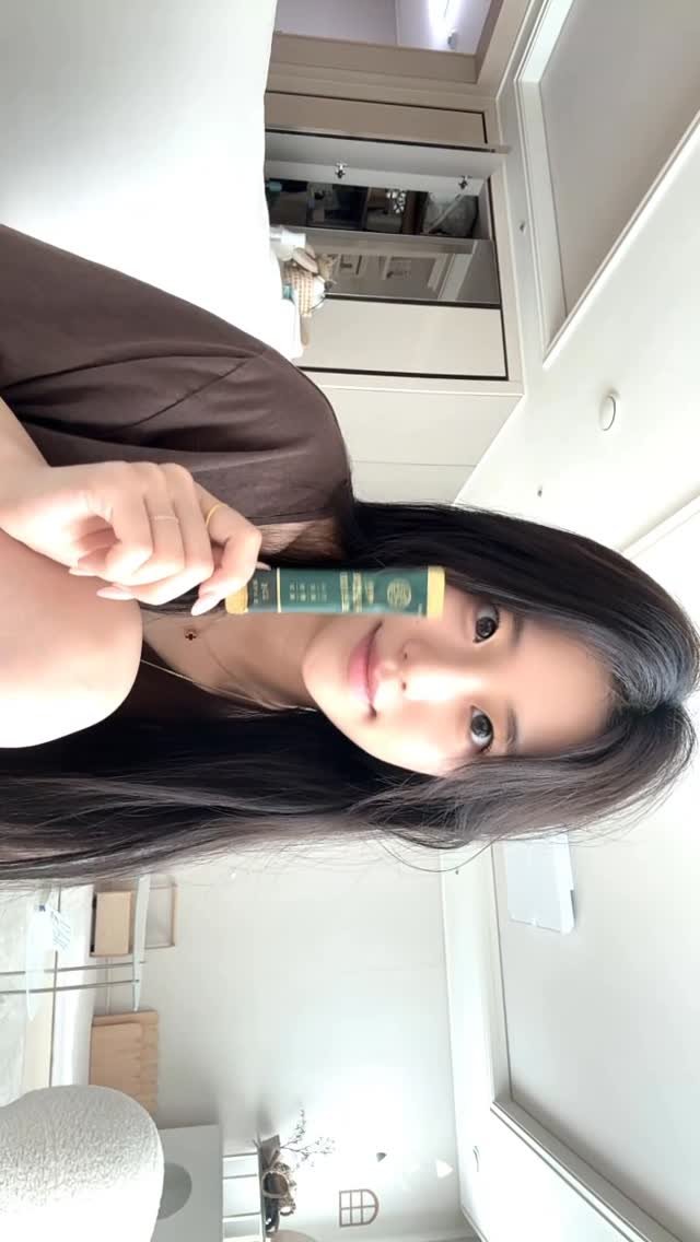 e_ehd__w 게시물 이미지: 75kg → 49kg
감량 비법은 최신 릴스에서 받아가세요💘

이렇게 다 알려주는...